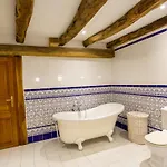 Casa de Férias Climatisée Avec Piscine Privée Et Wi-fi à - Fr-1-616-525 Carlux