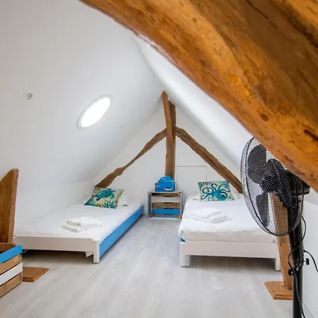 Prázdninový dům Climatisee Avec Piscine Privee Et Wi-fi A - Fr-1-616-525 Carlux